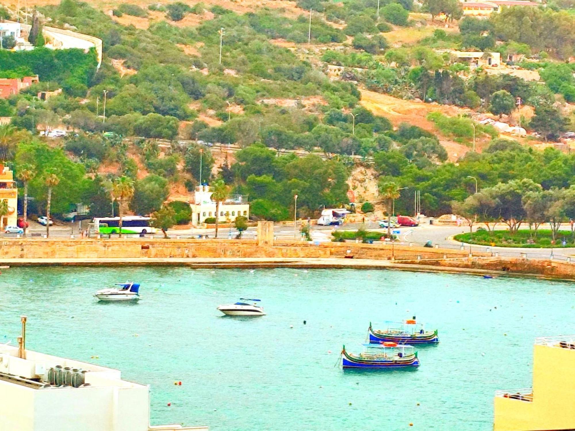 Sea Breeze Bliss - Self Check-In Apartment St. Paul's Bay Room photo