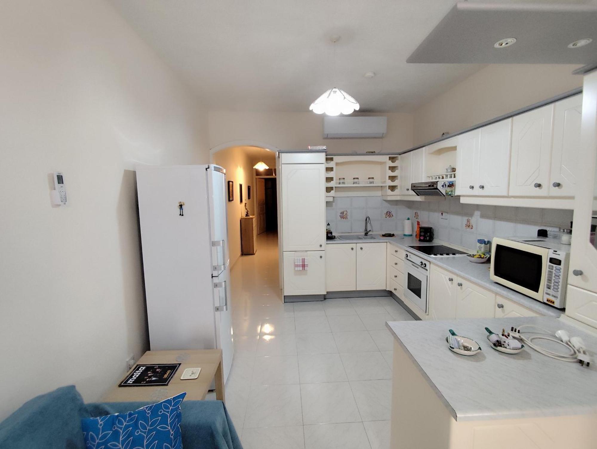 Sea Breeze Bliss - Self Check-In Apartment St. Paul's Bay Exterior photo